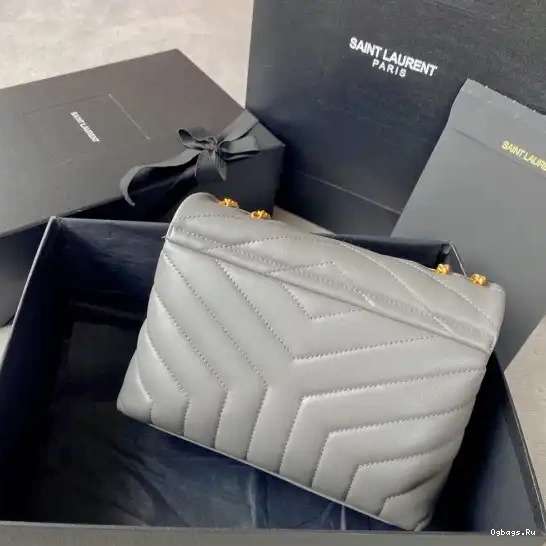 YSL LOULOU SMALL 0405